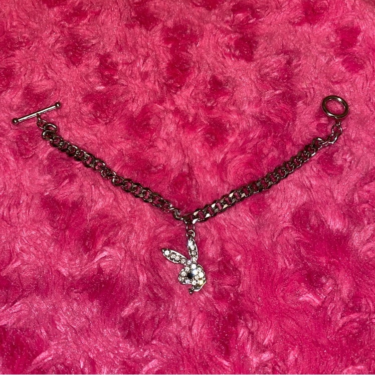 Rhinestone Playboy Bunny Bracelet 28$